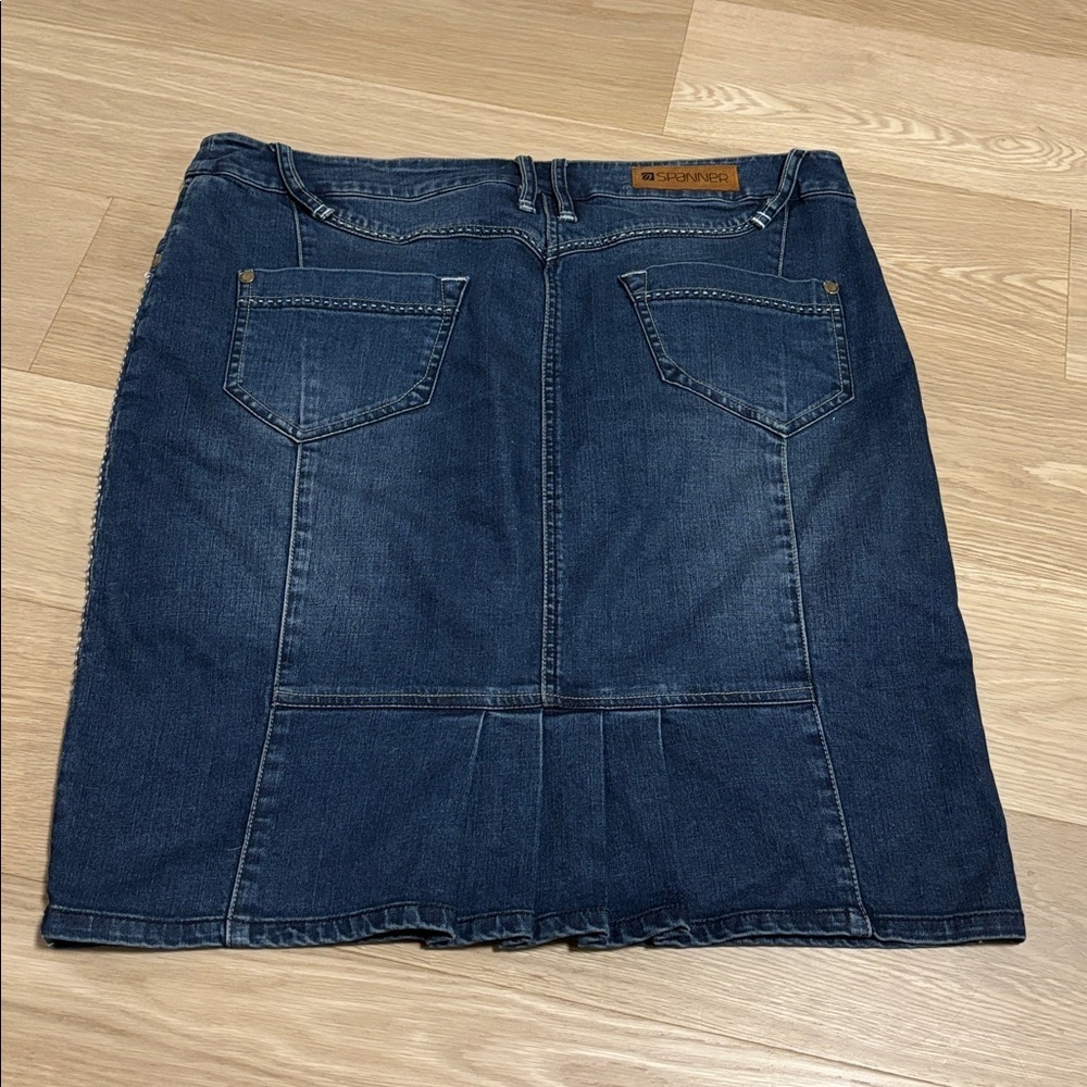 Vintage (10) SPANNER Denim Skirt Above Knee Stitch Detail Pockets Back Pleats - Picture 8 of 14